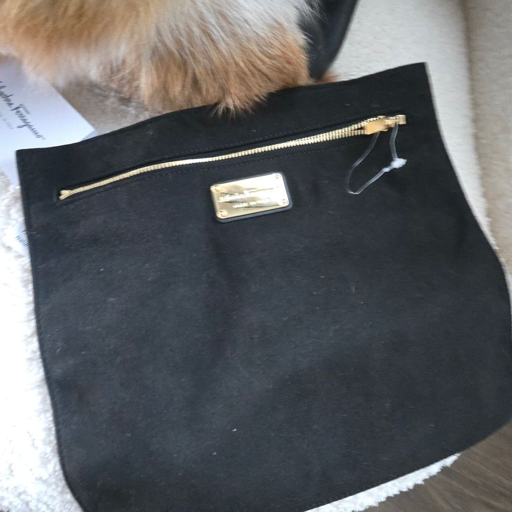 Ferragamo Leather Fur Verve Tote Authentic - Picture 11 of 17